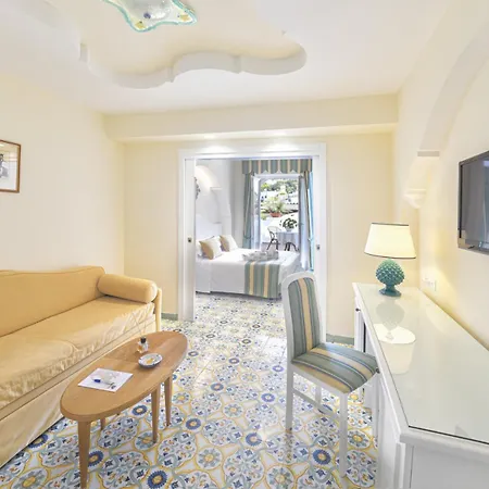 Terme Tritone & 호텔 4*