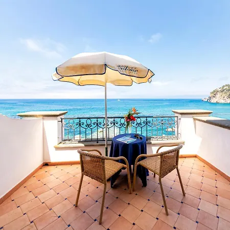 Terme Tritone & 4* Forio di Ischia