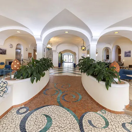 ホテル Terme Tritone & Forio di Ischia